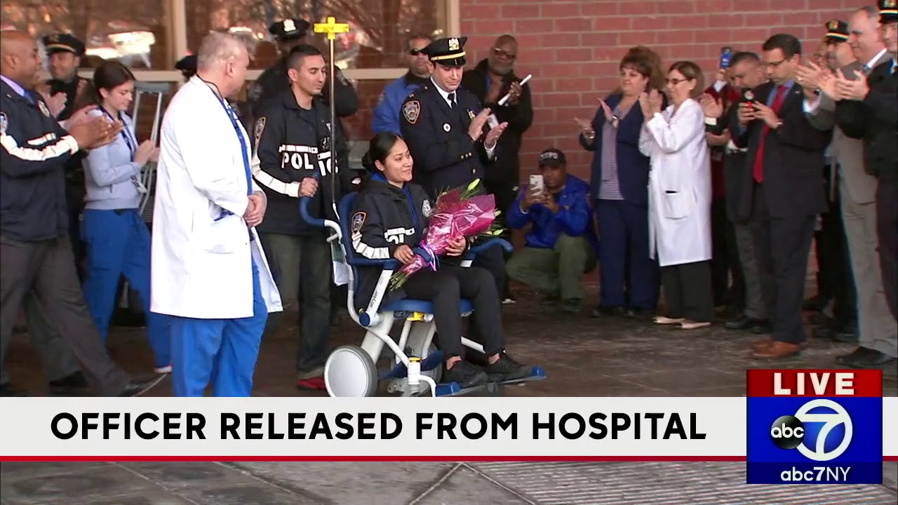 NYPD officer hurt in Bronx released from hospital - YouTube