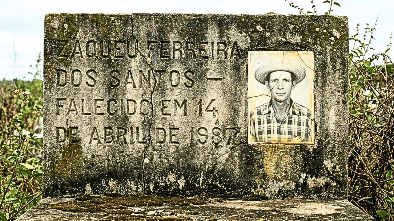 SOU CUIDADORA DE IDOSA COM ALZHEIMER. O IRMÃO DELA VEM TODO DOMINGO VISITÁ-LA... ELE JÁ É FALECIDO!