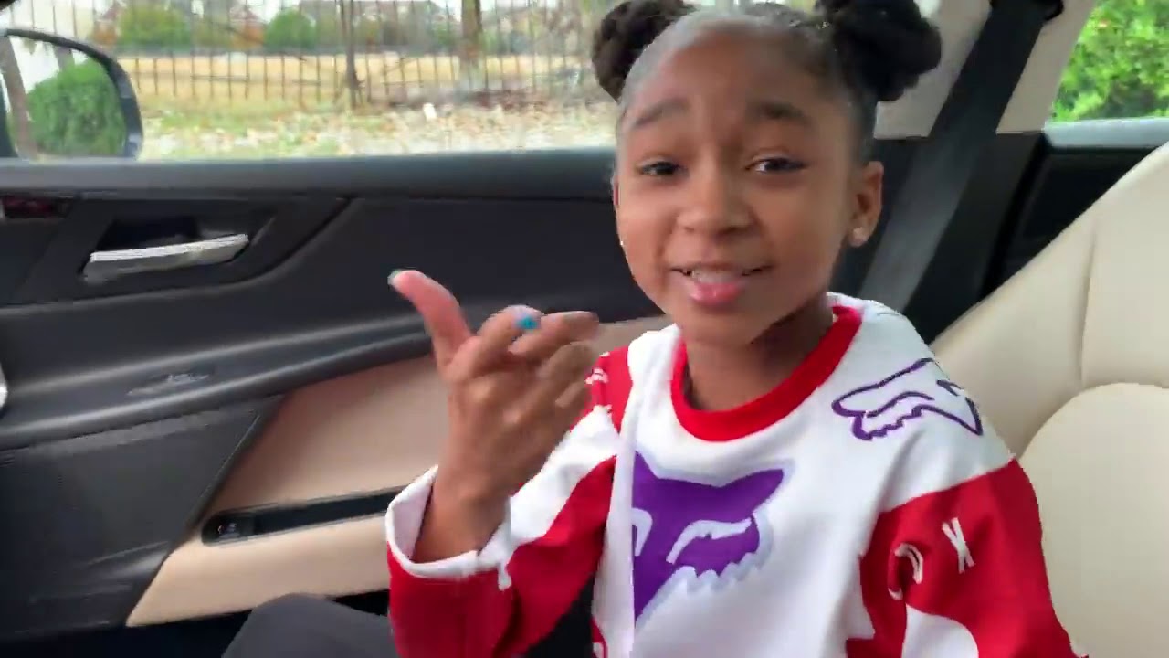 Cardi B - Money [Official Music Video] - YouTube