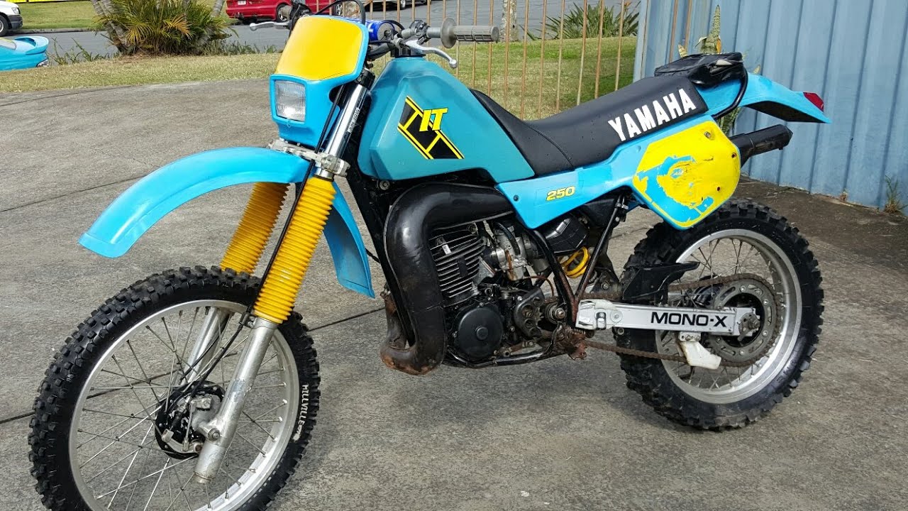 YAMAHA IT250 1983 - YouTube