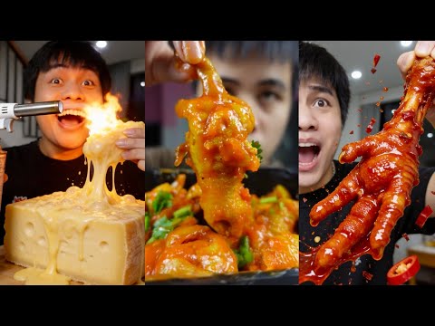 First time trying 1s to 1h grilled cheese, Ba Tuyet's giant chicken feet, and the result