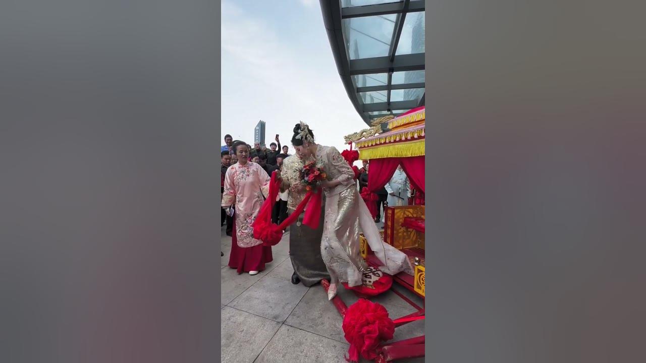 Unique Chinese Wedding Traditions!π₯³ Unique Chinese Wedding Traditions!π₯³