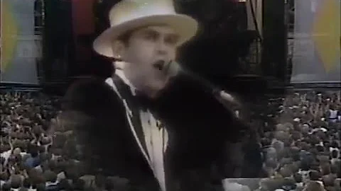 Elton John - The Bitch is Back - Wembley 1984 (HQ Video and Audio)