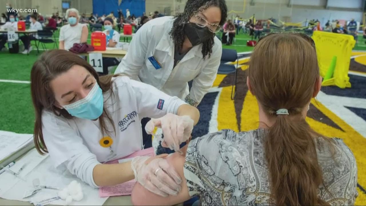 Ohio begins vaccinating college students and eligible teens