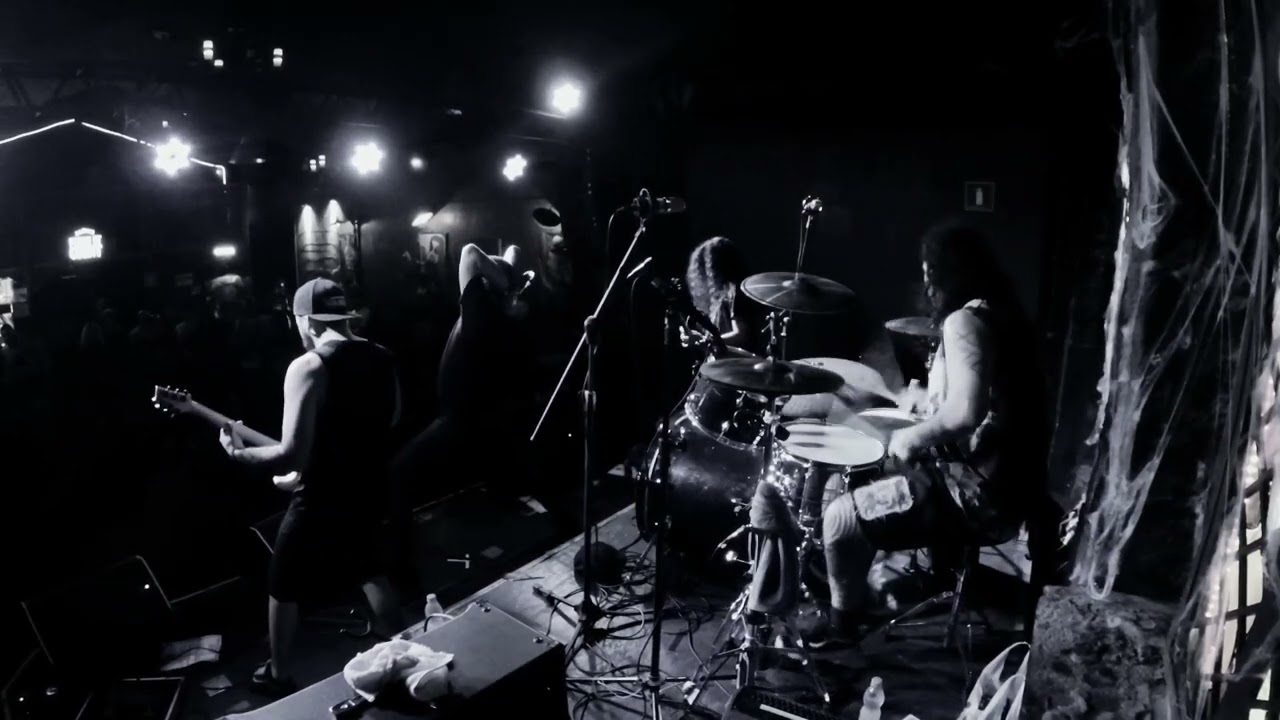 FIM DA AURORA - Live KMF Sessions / La Iglesia 02.11.24