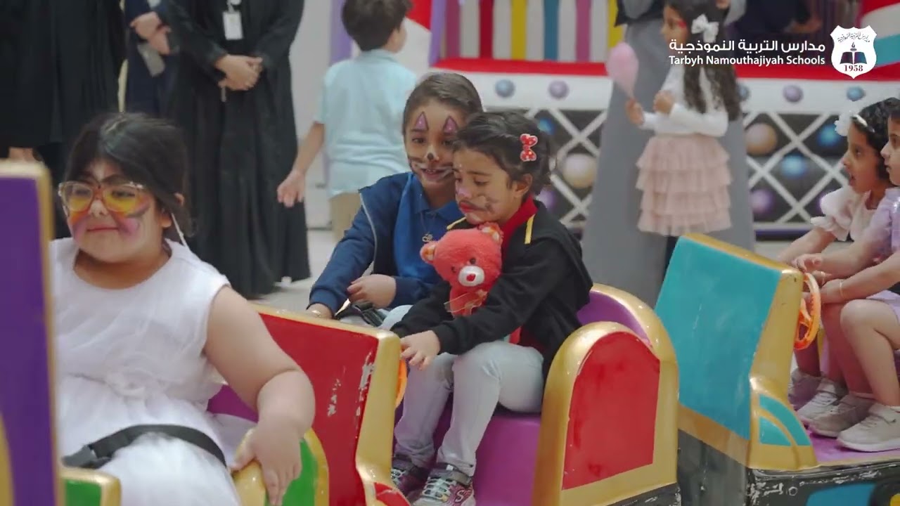 يوم الأسرة ( مجمع العارض التعليمي )