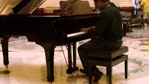 Dewayne Griggs, II Piano Solo