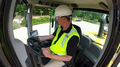 Comfort and Controls (Cat® K Series Small Wheel Loader Operator Tips)