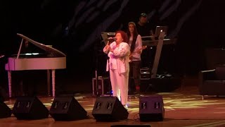 Selda Bağcan - Özgürlük Ve Demokrasiyi Çizmek (Canlı)
