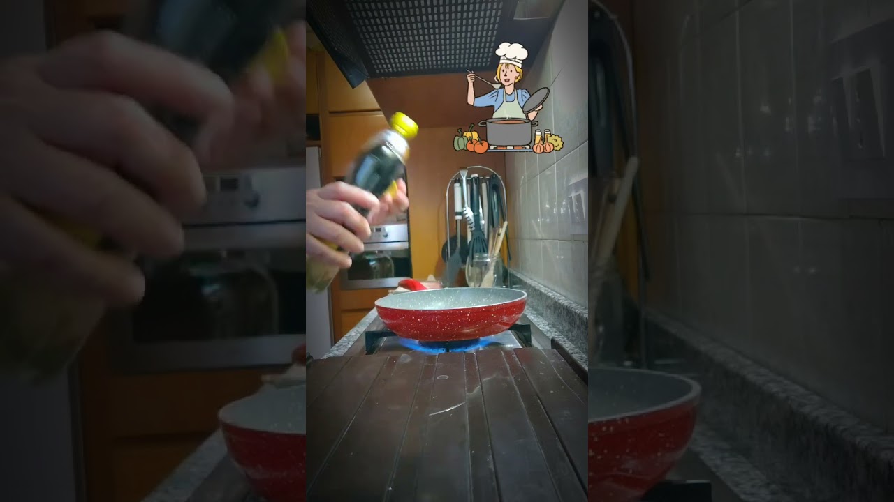 Готовлю обед для синьора Zucchini.#Italia #badante #работа #обед #zucchini 