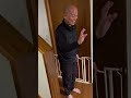 じいじが大好きでなかなか出発出来ない1歳孫