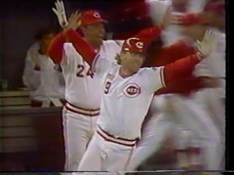 Oakland Athletics at Cincinnati Reds, 1990 World Series Game 2