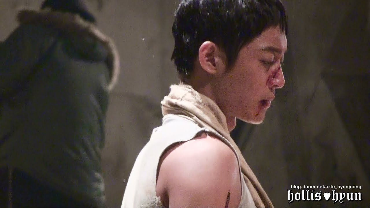 [Fancam] Kim Hyun Joong 김현중 - 감격시대 : 투신 정태의 등장(Hard Working of Jungtae)