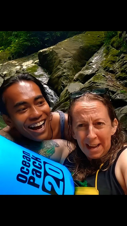 Main arum jeram dengan cewek bule cantik 😜 #tangkahan