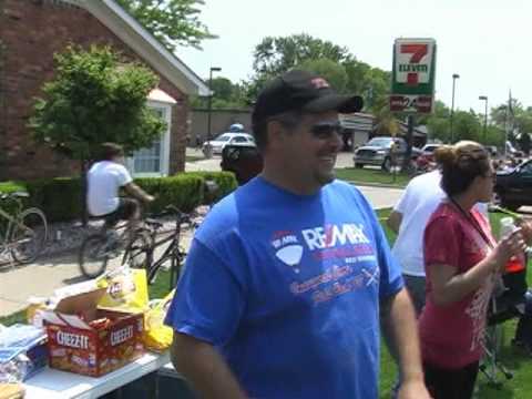 Alex Remax Tony Raffin Memorial Day Parade