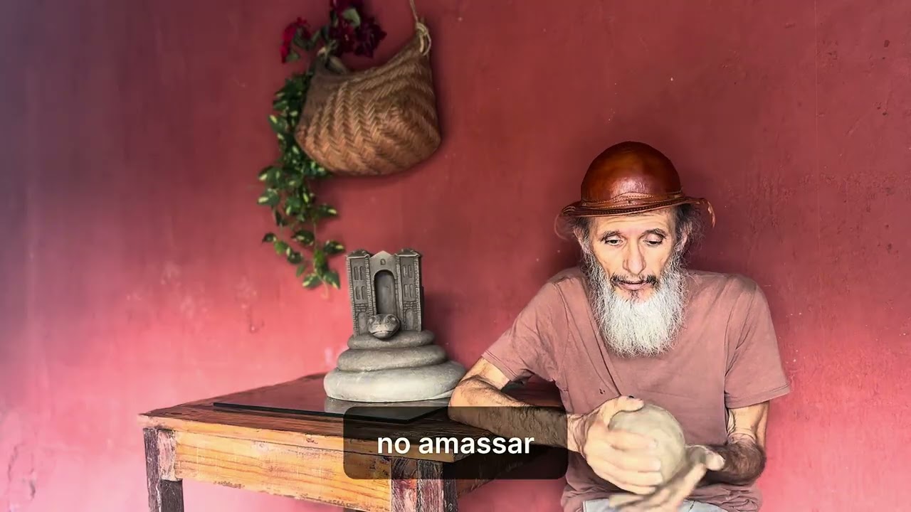 Emerson Leitão - artesão ceramista da cidade de Gurupi