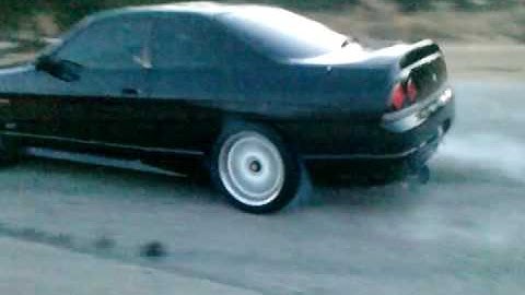 Bee R Launch Control R33 Skyline