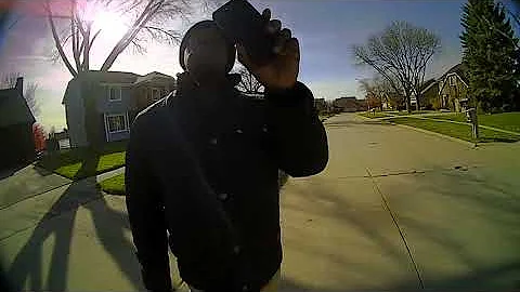Raw body cam footage: Police officer arrests black...