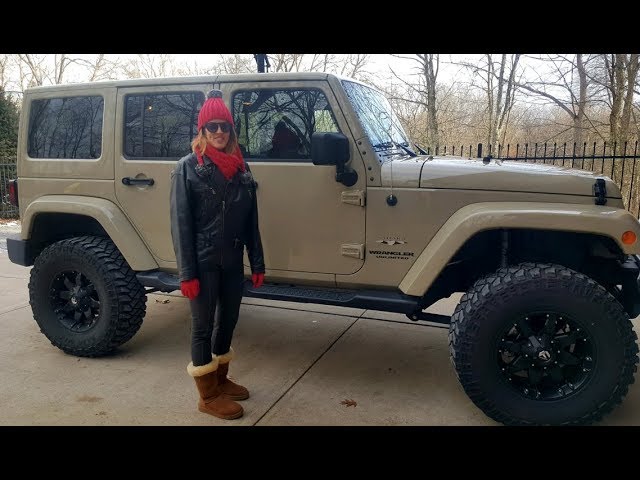 112 Jeep Wrangler, A WOMAN's Perspective!! - YouTube