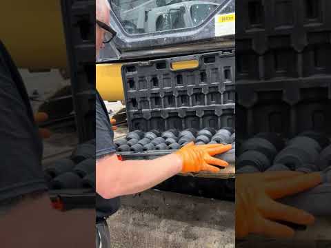 VEVOR Impact Socket Set 3/4 Inches 29 Piece Impact Sockets, 6-Point Sockets, Rugged Construction, CR-M0, 3/4 Inches Drive Socket Set Impact SAE 3/4 inch - 2-1/2 inch, with a Storage Cage