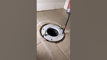 fixing a low toilet flange #plumber #plumbing #homerepair  #construction #plumbingrepair #toilet