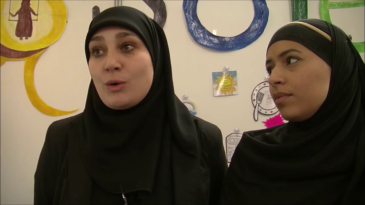 Franse dame bekeerd tot islam YouTube