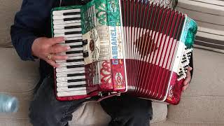 Gema accordion de teclas