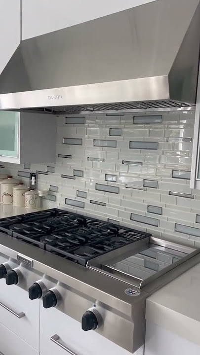 Home renovation #gasstovecooking #rangehood #xtremeair #homedecor