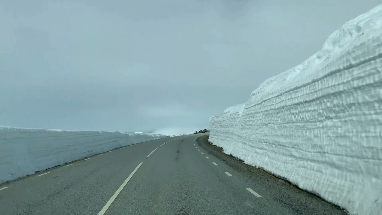 Vildmarksvägen under alla årstider - Sweden