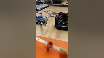 Helicoptor/Hover Drone Control using an Arduino/Pixy Tracking Camera (CCAC MIT-240)