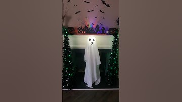 Lit Hanging Ghost DIY #halloweendiy #halloweenideas