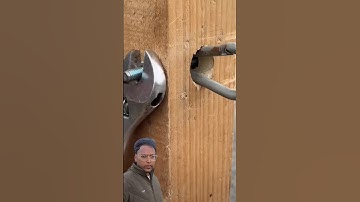 Genius Chinese Trick! Wooden Gate Latch Installed WITHOUT Tightening a Single Bolt 😱🔧