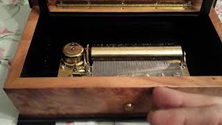 Reuge 3/72 Music Box plays Hungarian Rhapsody #2