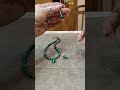 короткие бусики из малахита и серьги.фурнитура люкс под серебро
