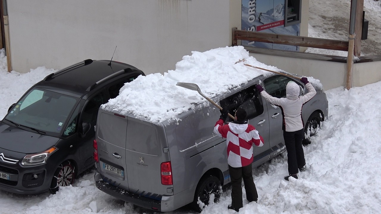 Обновление информации о снеге от 26 февраля ~ Сошла ОГРОМНАЯ лавина