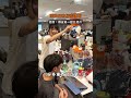 這些人上班都在幹嘛？不可以在辦公室裡踢足球！ #蝦鬧一波