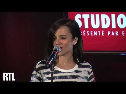 Hd Alizée A Cause De L'automne Live Acoustic Version