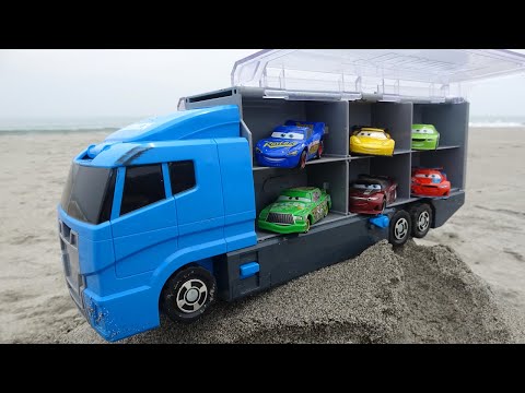 12 Types Disney Cars Tomica & Cleaning Blue Convoy Truck [Ocean Edition]