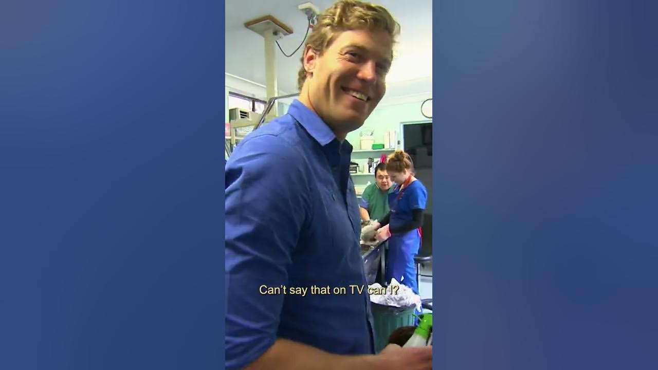 huge-hanging-cyst-on-dog-s-rear-bondi-vet-shorts-youtube