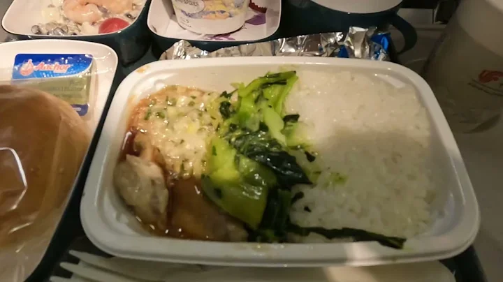 4K | Old Seats, Good Eats - Air China 737-800 Economy Review | Tokyo/Narita - Chongqing