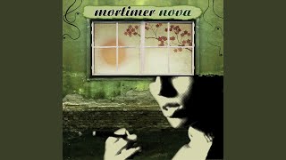 Watch Mortimer Nova The Unsuspecting Glass Man video