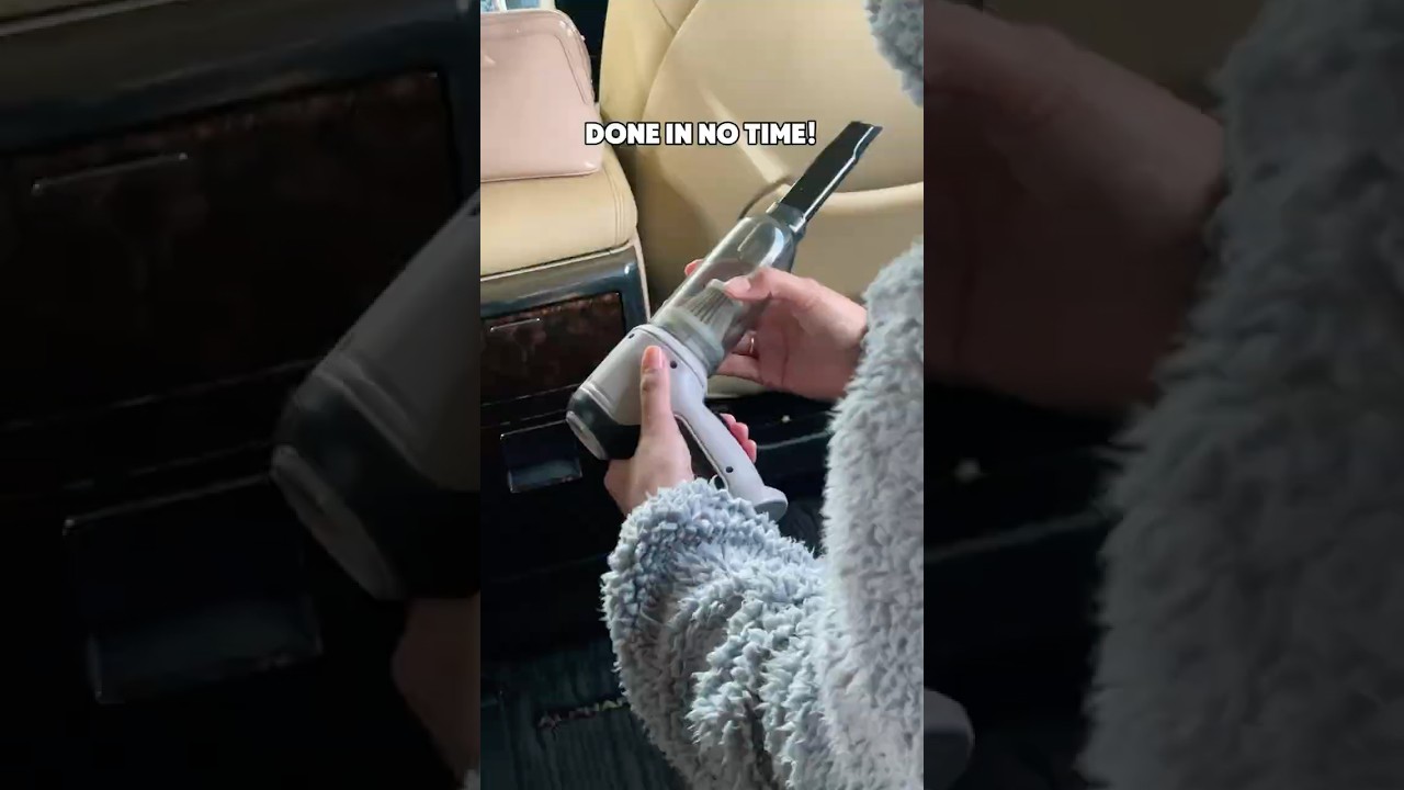 This Portable Vacuum Cleaner - Keep Your Car Clean Anywhere !