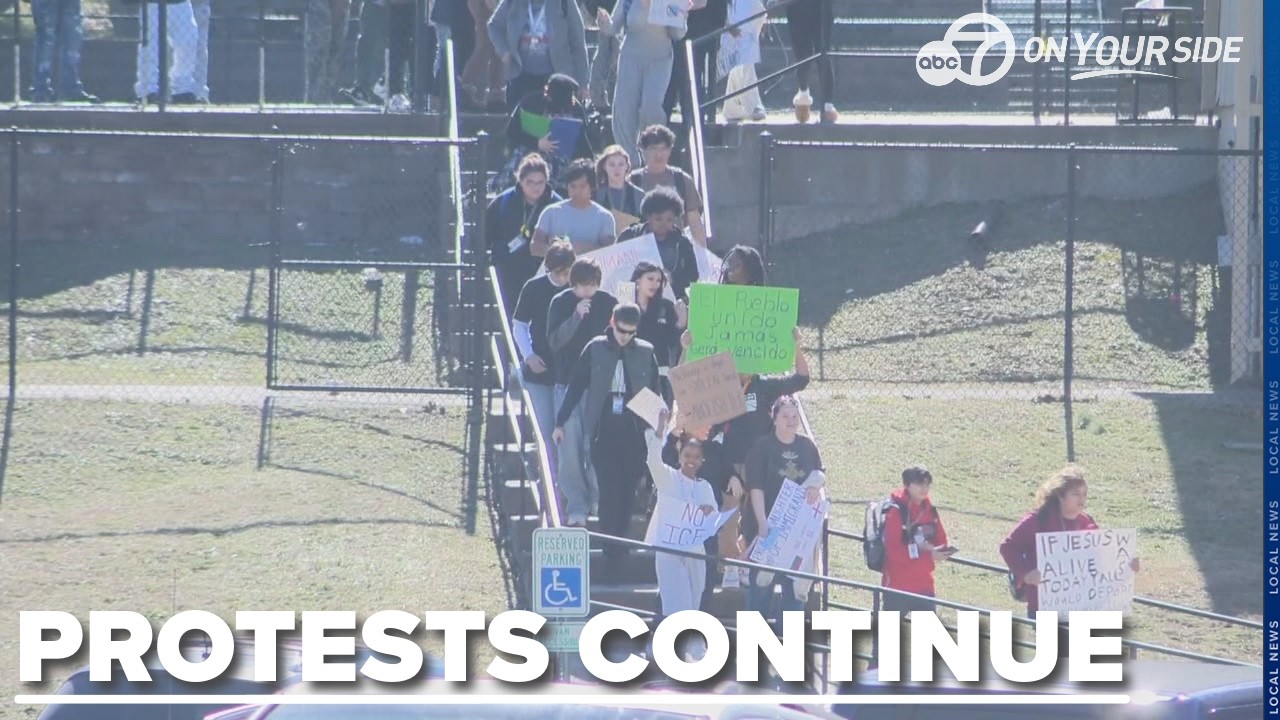 Students at Joe T. Robinson High School stage walk-out ICE protest