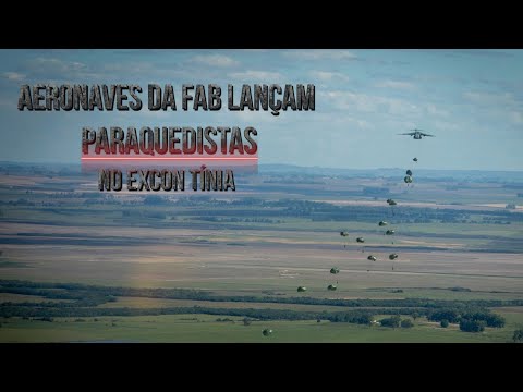 Aeronaves da FAB lançam paraquedistas durante o Exercício Conjunto Tínia