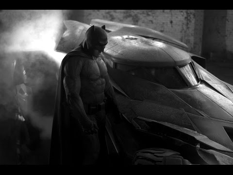 【蝙蝠俠對超人：正義曙光】蝙蝠車甩尾篇