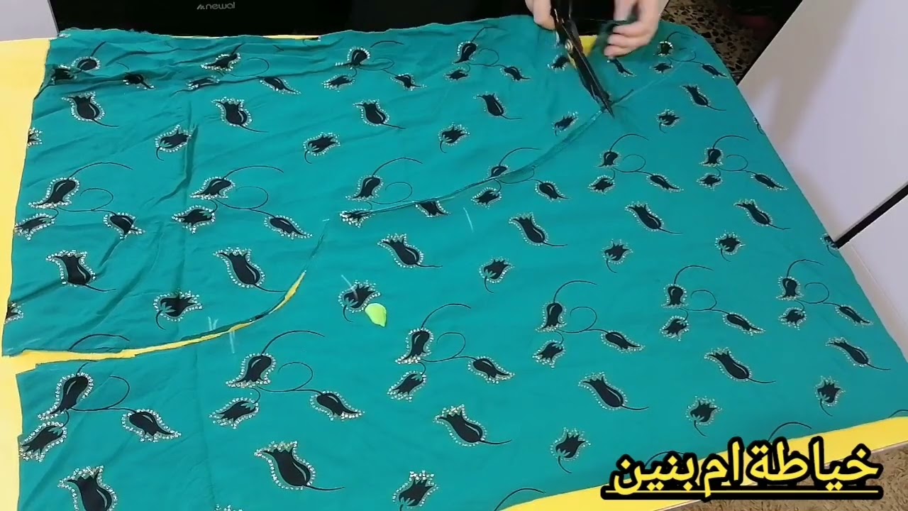 فصال دشداشه كتف على شبار وكلوشه راح افهمكم على كلوشه ليش تذايل والله حجيت كل تفاصيل للمبتدئين