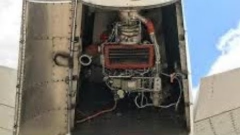 Airbus A320 APU (Auxiliary Power Unit) shutdown with external power.#airbus #aircraft #a320 #apu