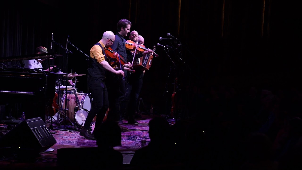 Obejrzyj SVER - Reverie - Live at the Freight & Salvage w YouTube Obejrzyj SVER - Reverie - Live at the Freight & Salvage w YouTube
