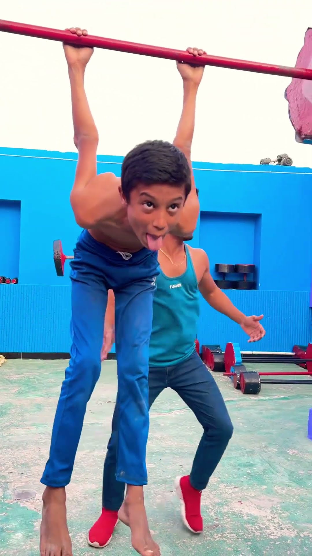 Toppi baz aadmi ??? #shortvideo #funnyvideo #funny