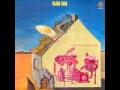 Flied Egg - Rollin' Down The Broadway - 1972.wmv